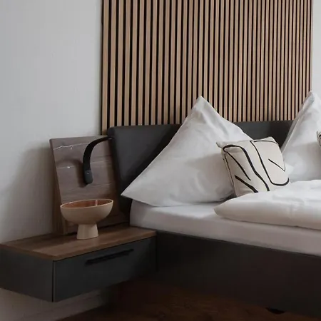 1-4 Gaeste Wohnung W-Lan, Netflix, Amazon, Parken, Arbeitsplatz, 24H Check In ,Vollausgestattet Kueche, Handtuecher Seife U,V,M Fuer Geschaeftsreisende, Paare, Familien , Datteln Extérieur photo
