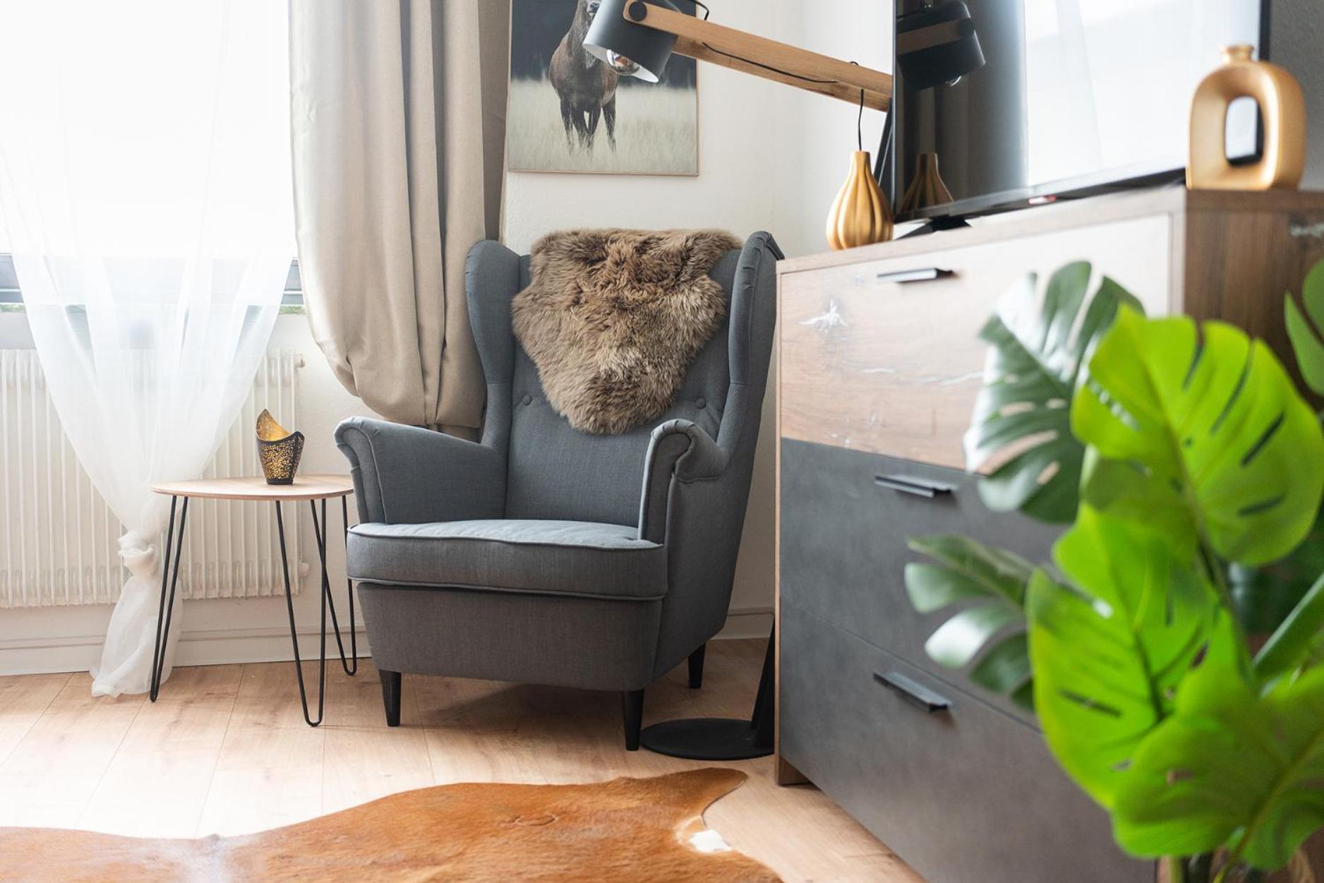 1-4 Gaeste W-lan, Netflix, Amazon, Parken, Arbeitsplatz, 24h Check In ,vollausgestattet Kueche, Handtuecher Seife U,v,m Fuer Geschaeftsreisende, Paare, Familien , Апартаменты Даттельн