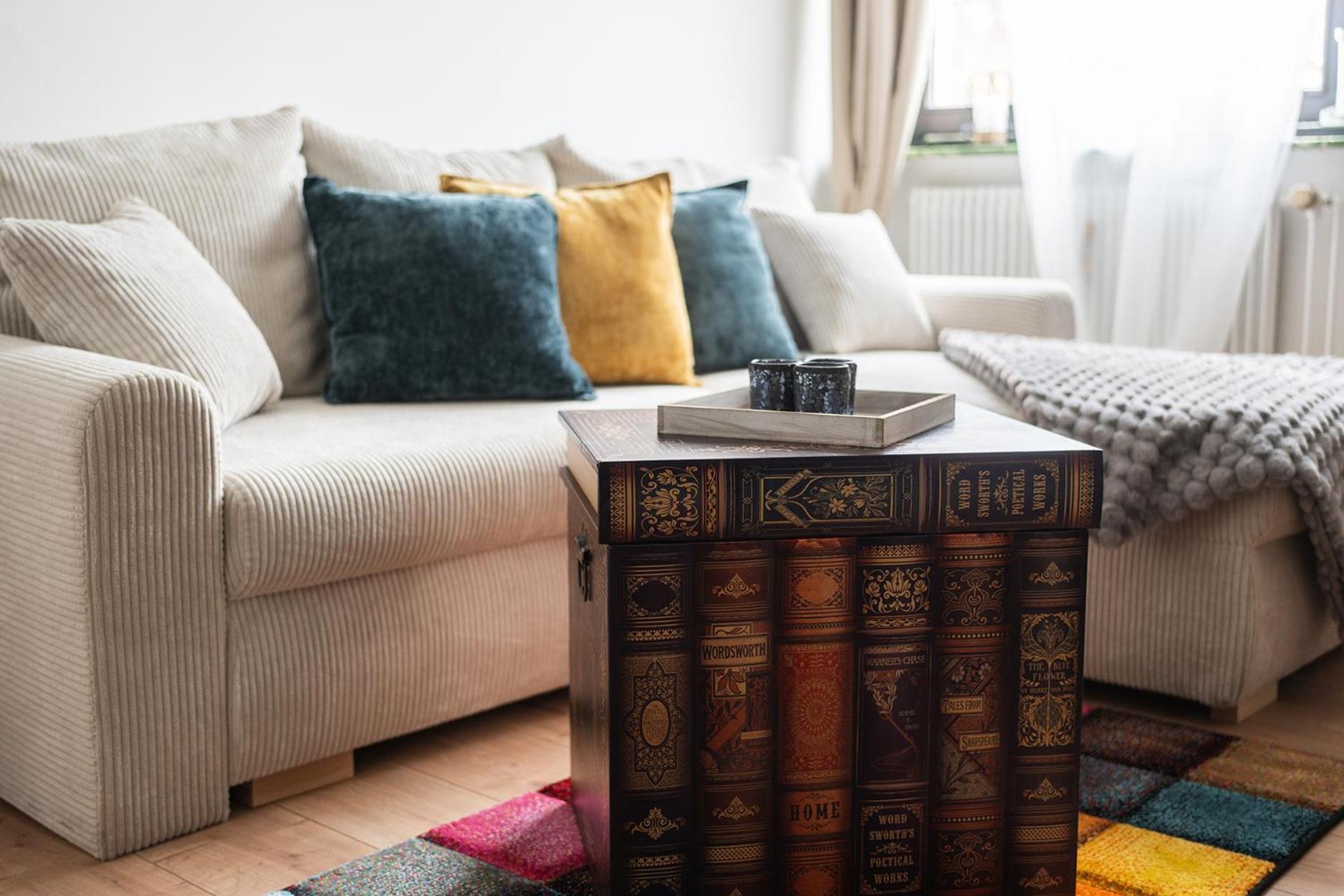 1-4 Gaeste W-lan, Netflix, Amazon, Parken, Arbeitsplatz, 24h Check In ,vollausgestattet Kueche, Handtuecher Seife U,v,m Fuer Geschaeftsreisende, Paare, Familien , Даттельн