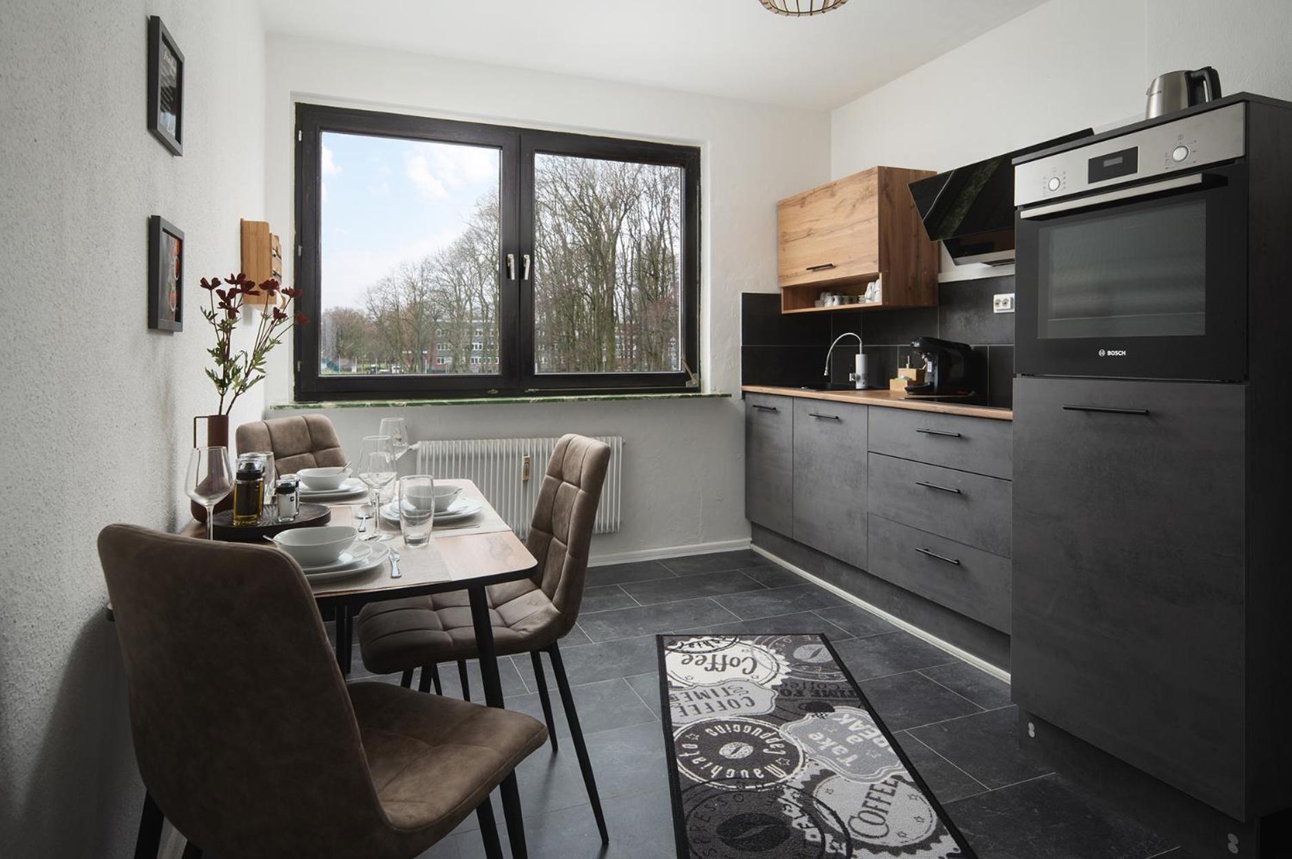 1-4 Gaeste W-lan, Netflix, Amazon, Parken, Arbeitsplatz, 24h Check In ,vollausgestattet Kueche, Handtuecher Seife U,v,m Fuer Geschaeftsreisende, Paare, Familien , Datteln
